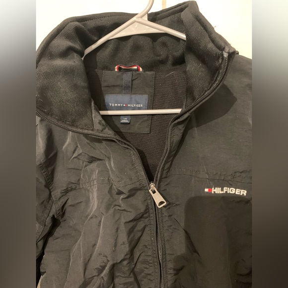 Black Tommy Hilfiger rain/ winter Jacket (Large) - Picture 5 of 8